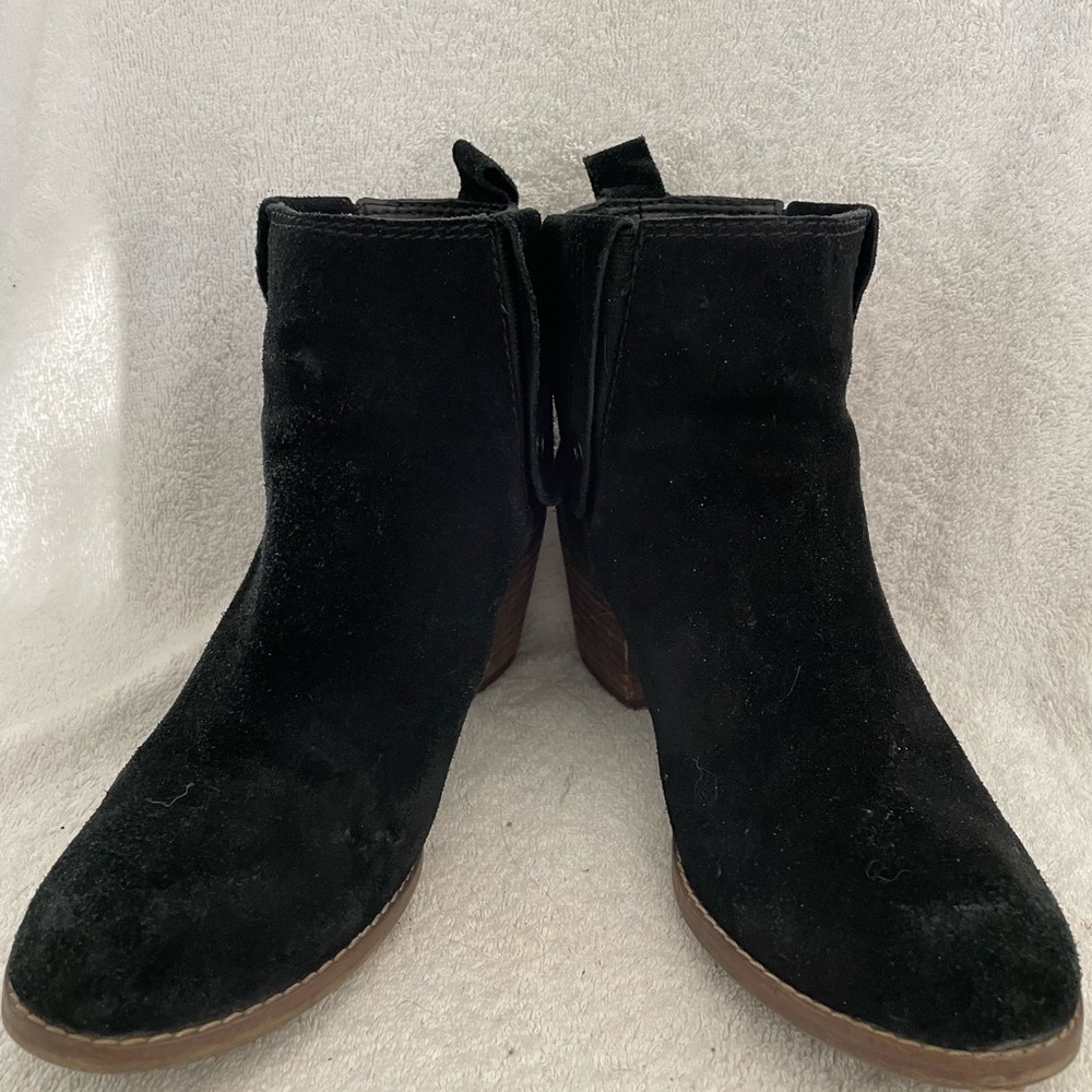 Calvin Klein short black boots